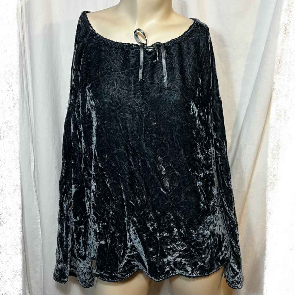 J. Jill large vintage long sleeve blue gray velvet long sleeve top